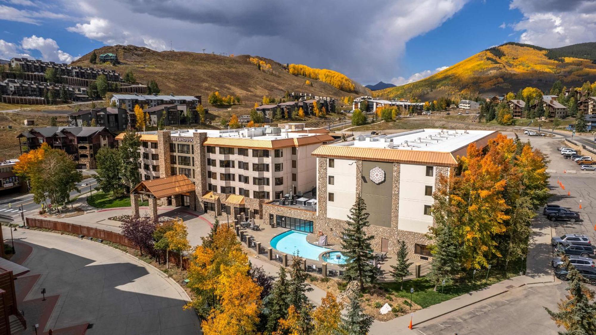 1Bd 274 Perfect Location With Pool And Hot Tub Villa Crested Butte Bagian luar foto